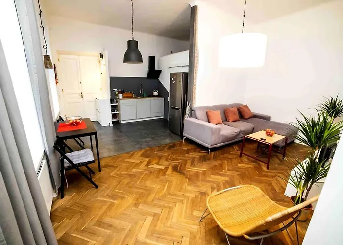 Classic Loft Arena Lägenhet